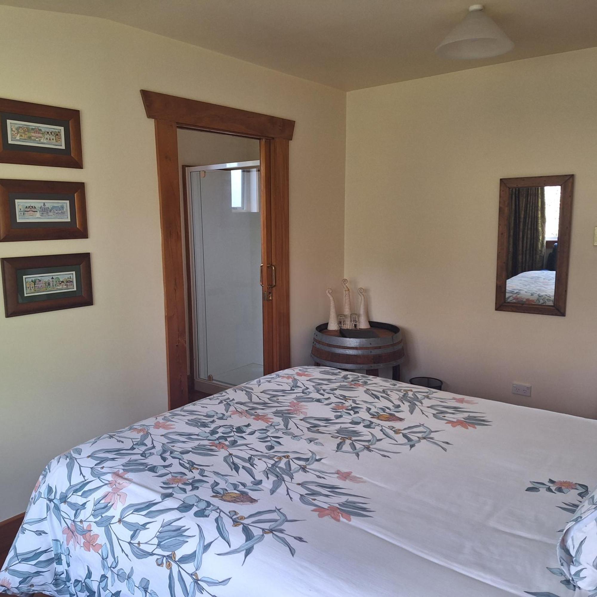 Renwick Olde Mill House B&B & Bike2Wine Cycle Hire المظهر الخارجي الصورة