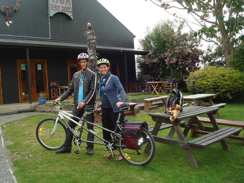 Renwick Olde Mill House B&B & Bike2Wine Cycle Hire المظهر الخارجي الصورة