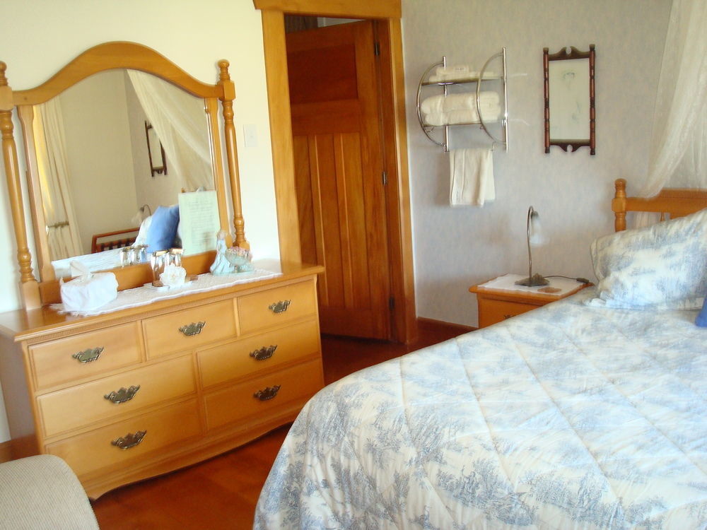 Renwick Olde Mill House B&B & Bike2Wine Cycle Hire المظهر الخارجي الصورة