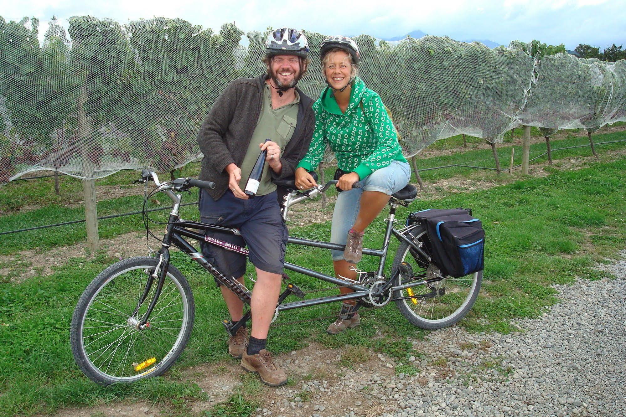 Renwick Olde Mill House B&B & Bike2Wine Cycle Hire المظهر الخارجي الصورة