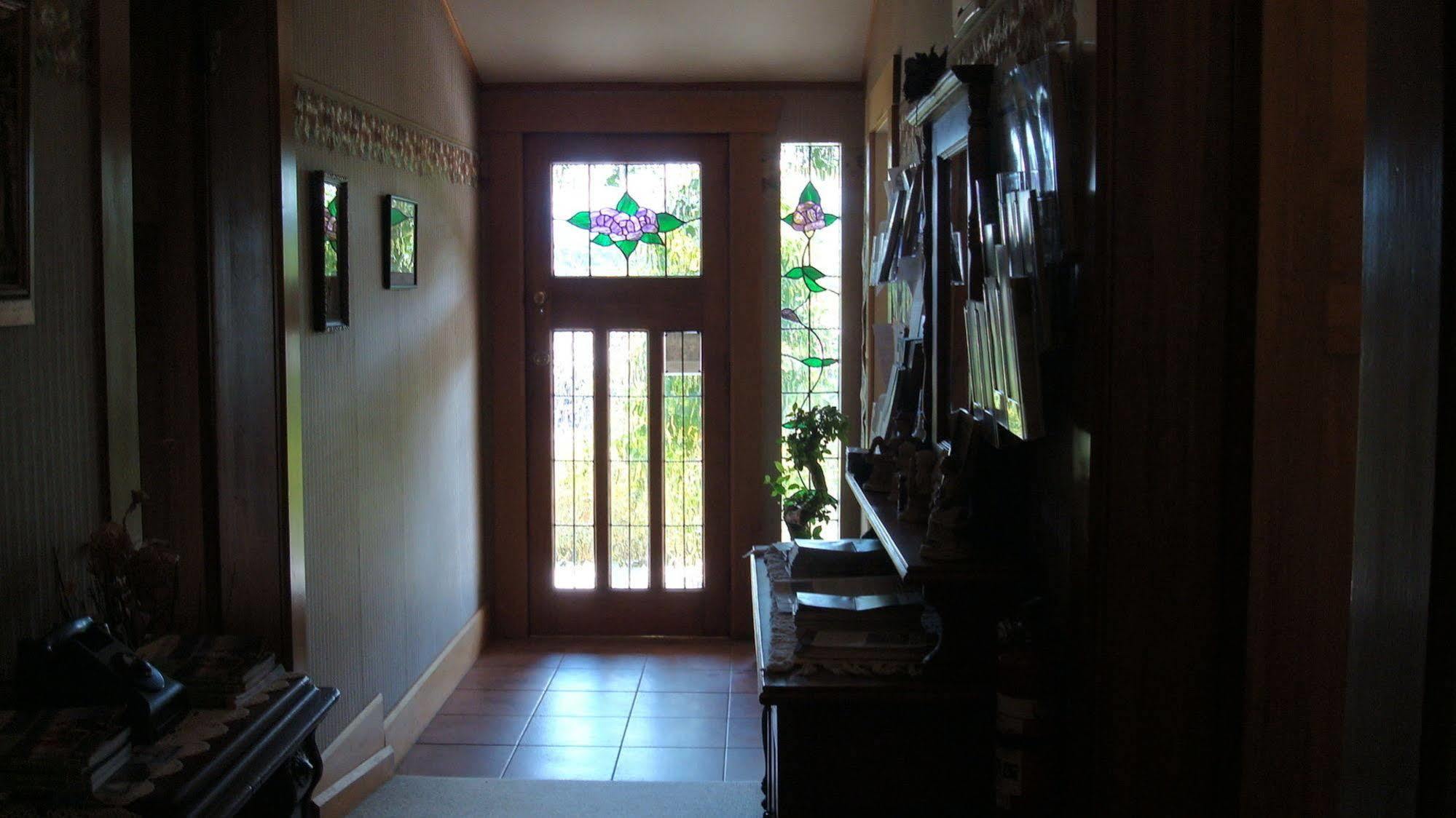 Renwick Olde Mill House B&B & Bike2Wine Cycle Hire المظهر الخارجي الصورة